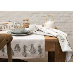 Broodmandje dennenbomen