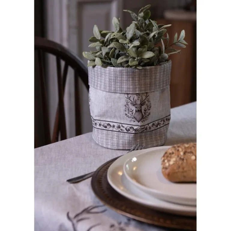 Broodmandje rond Gentle Wilderness