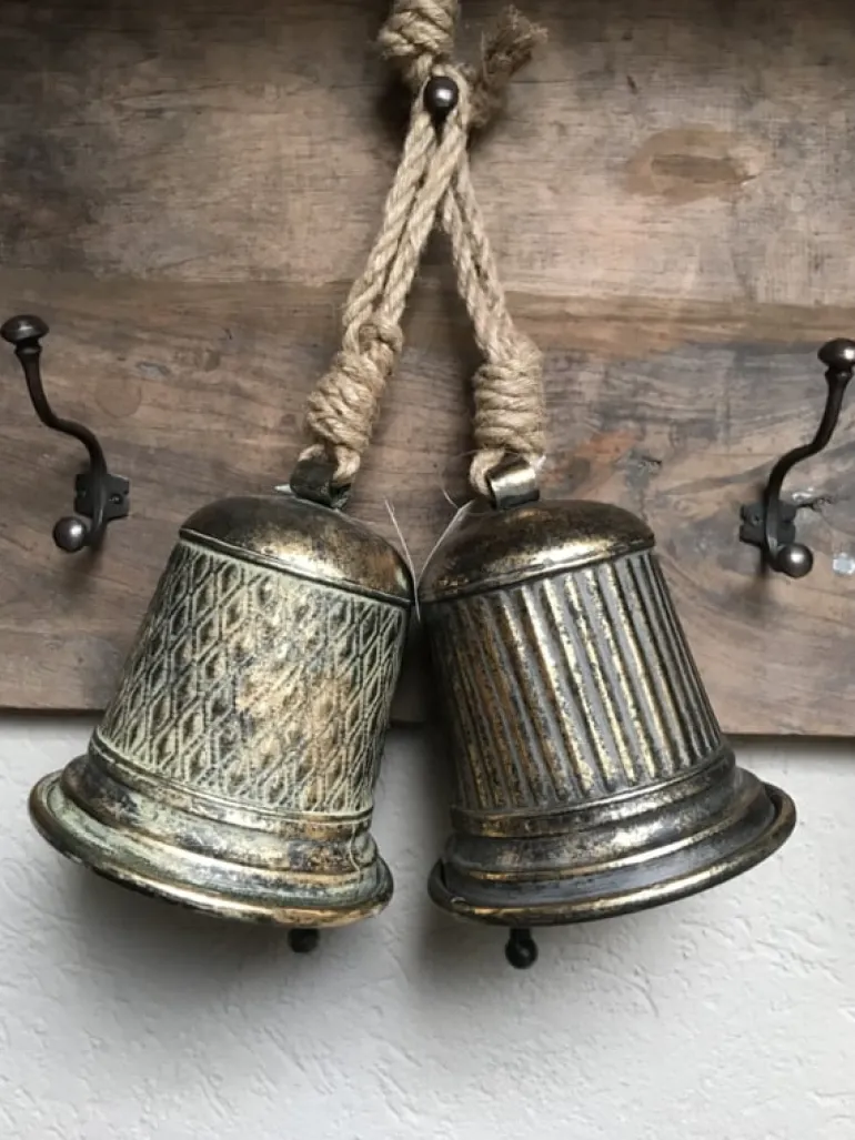 Decoratie bel bronskleur 16*16