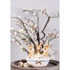 Decoratie ei met 3 konijntjes