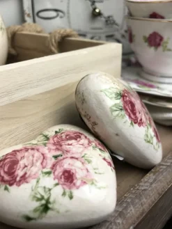 Decoratie kip met roosjes (L)