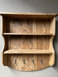 Houten wandplank/kapstok 4 haken 56*46*13