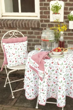 Keukendoek rond Wild Strawberries