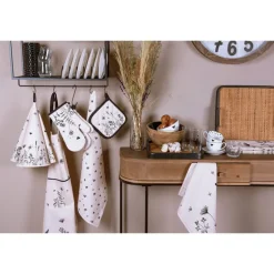 Kussenhoes Flora and Fauna