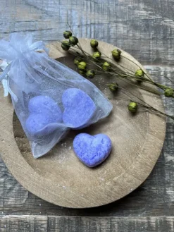 Organza zakje met 3 amberblokjes hart Lavender