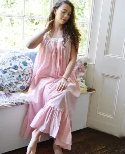 Romantisch nachthemd broderie Jodie roze