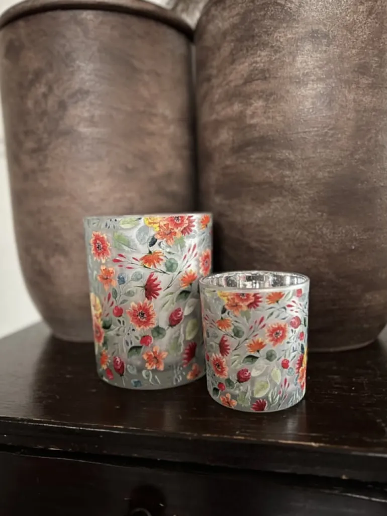 Set van 2 waxinelichthouders bloemetjes