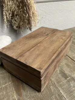 Stoer landelijk houten theedoos 6-vaks